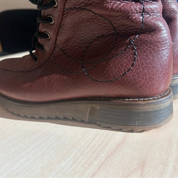 Sauté-Mouton lined boots size 37 (6.5) beautiful details in great used condition - Picture 3 of 12